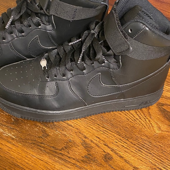 Nike Air Force 1 High ‘07 Black - Picture 4 of 13